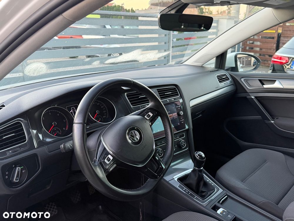 Volkswagen Golf 1.6 TDI BMT Comfortline - 7