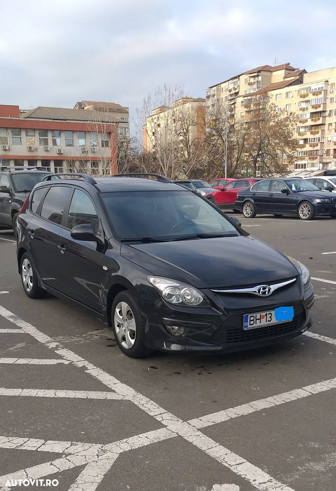 Hyundai i30 i30cw 1.6 Classic - 1