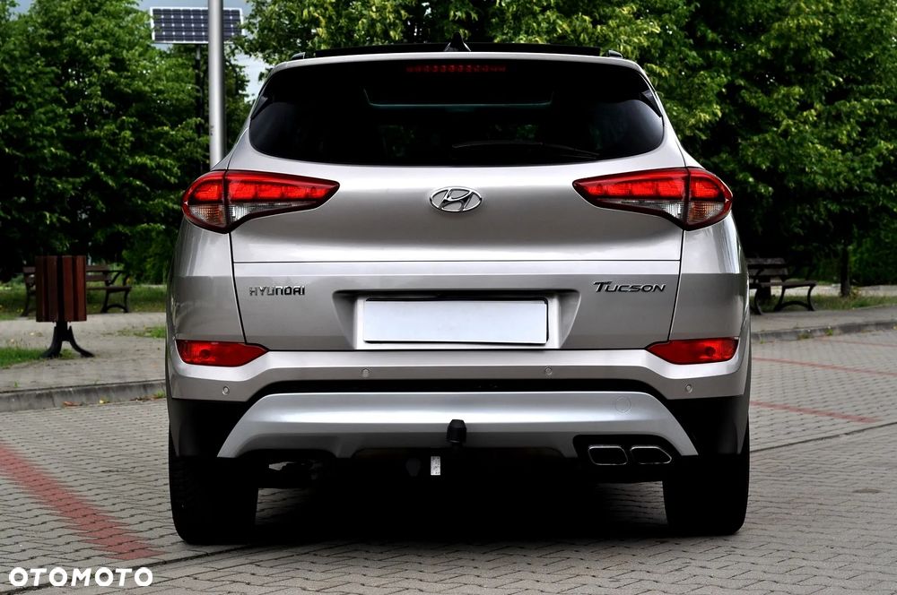 Hyundai Tucson 2.0 CRDI 2WD Style - 10