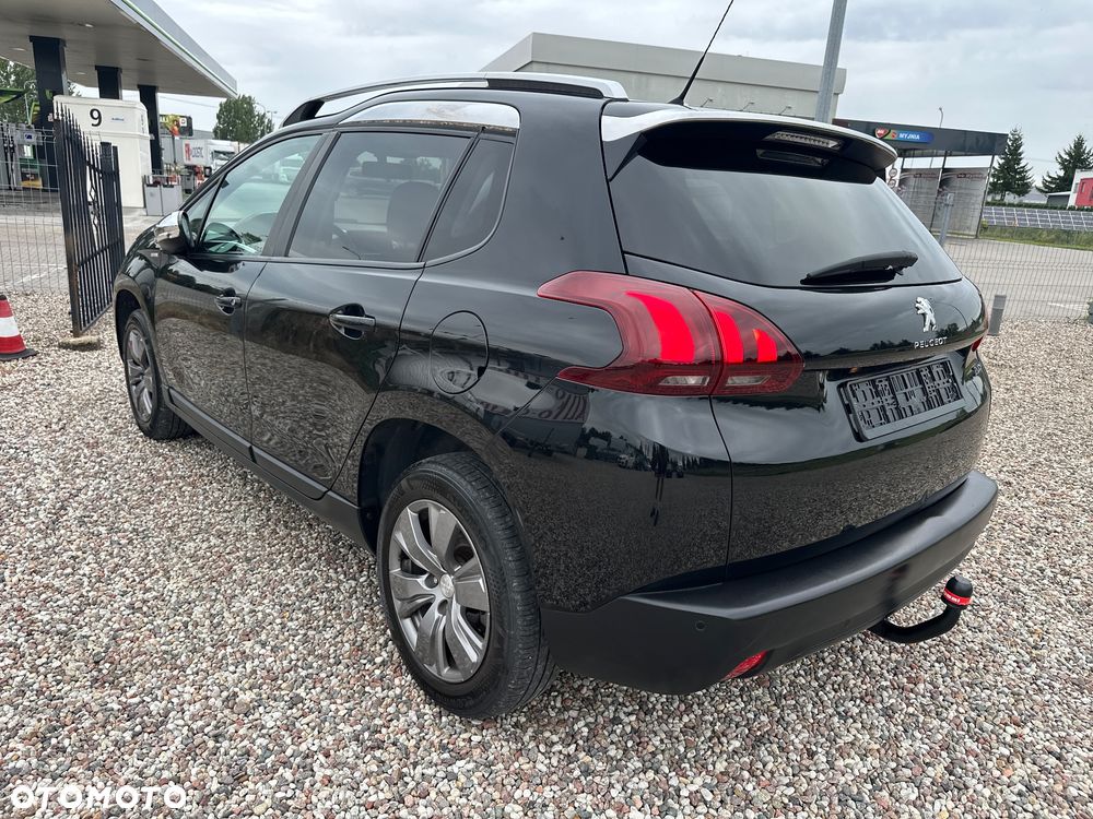Peugeot 2008 1.5 BlueHDi Allure S&S - 3