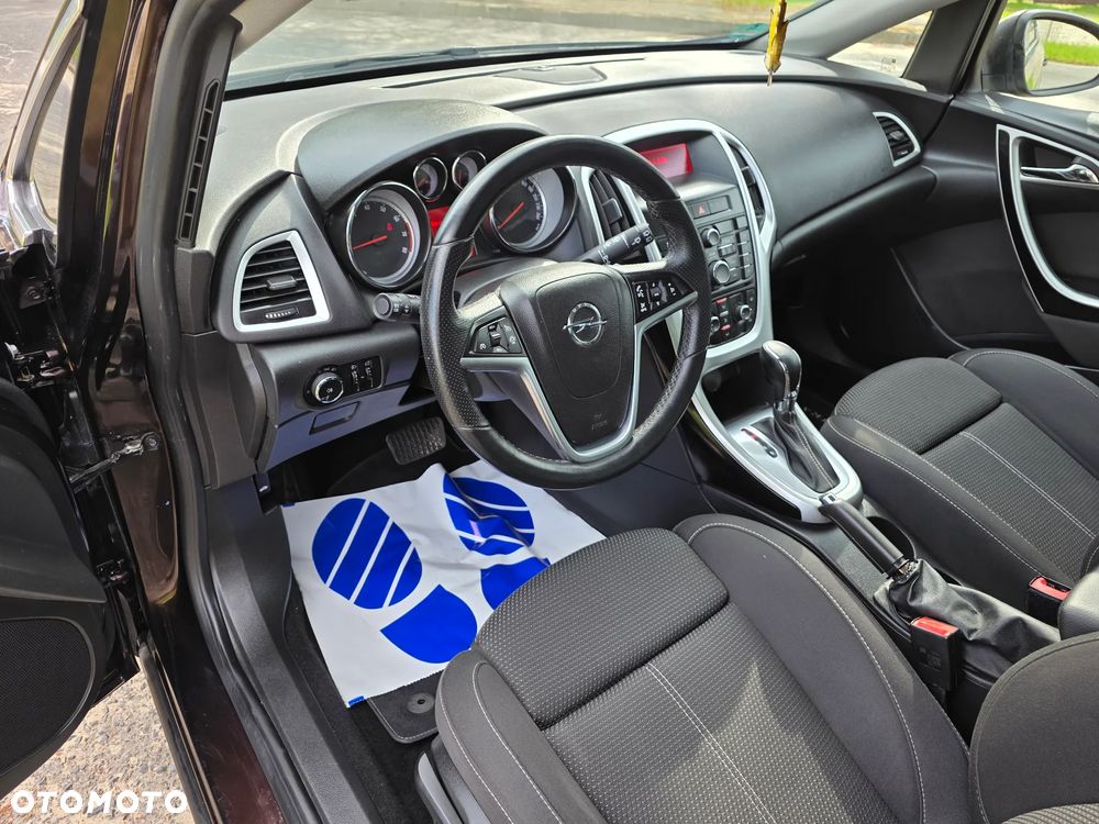 Opel Astra - 8