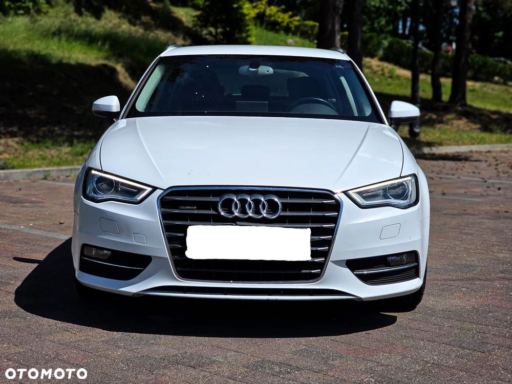 Audi A3 Sportback 2.0 TDI quattro Ambiente - 2
