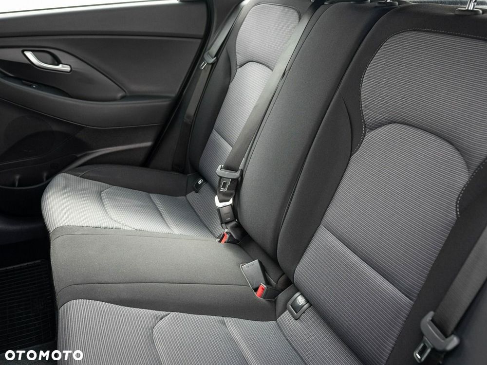 Hyundai i30 - 21