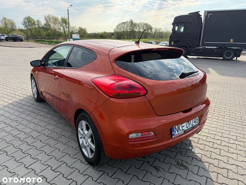 Kia ProCeed 1.6 GDI Edition 7 - 8
