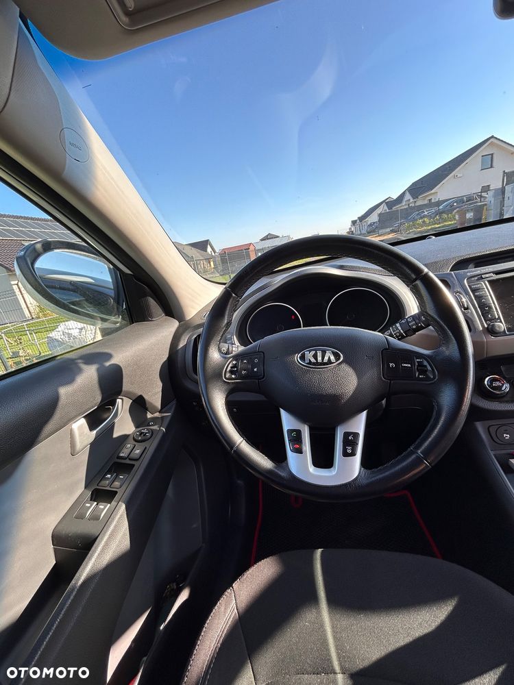 Kia Sportage - 12