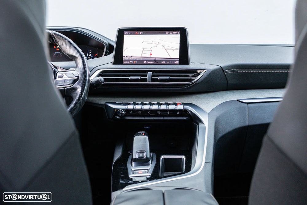 Peugeot 5008 2.0 BlueHDi GT Line EAT8 - 32