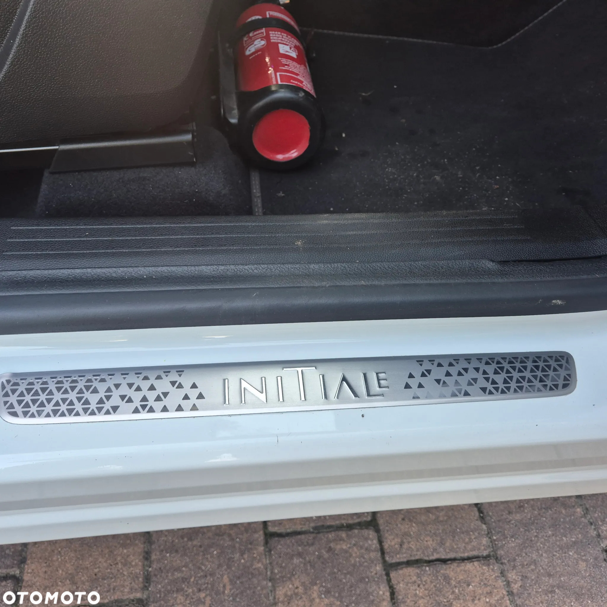 Renault Captur E-TECH PLUG-in 160 INITIALE PARIS - 30