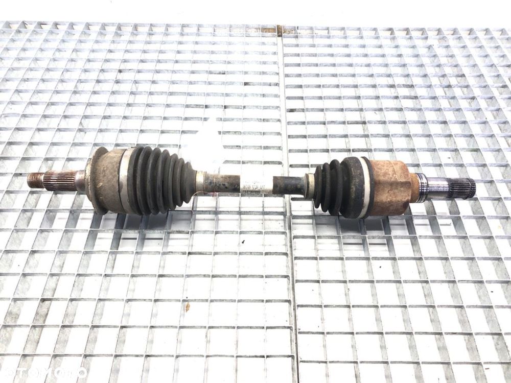 PÓŁOŚ LEWY PRZÓD  SUZUKI SX4 (EY, GY) 2006 - 2022 1.6 DDIS (RW 416D) 66 kW [90 KM] olej - 1