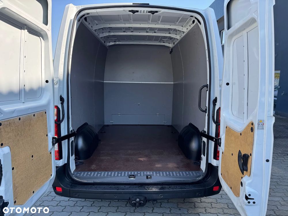 Renault Master - 18