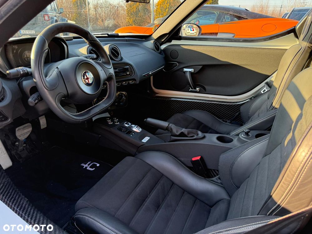 Alfa Romeo 4C 1.8 TBi - 29
