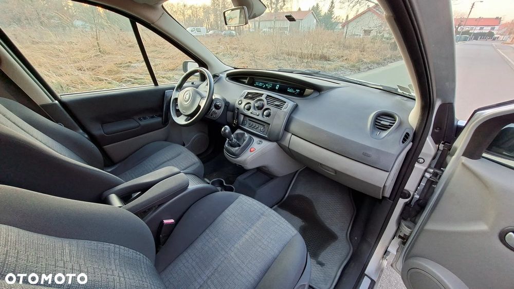 Renault Scenic 1.5 dCi Expression - 18