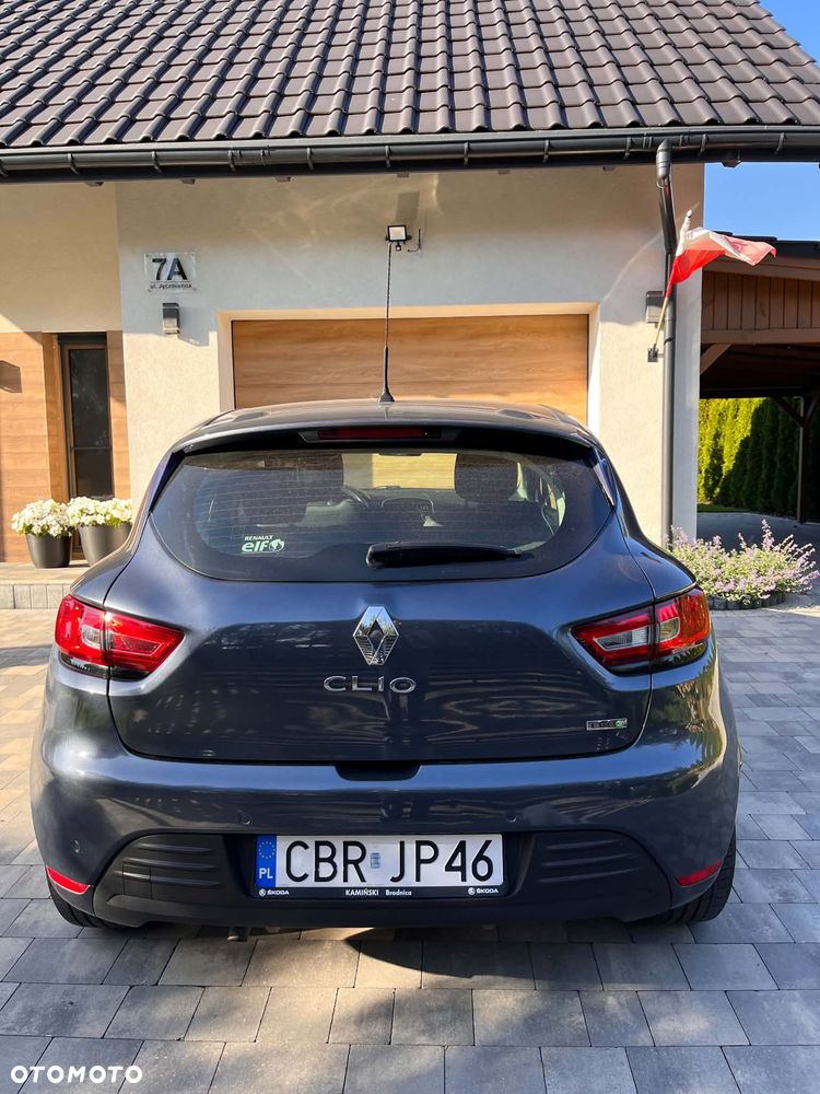 Renault Clio - 5