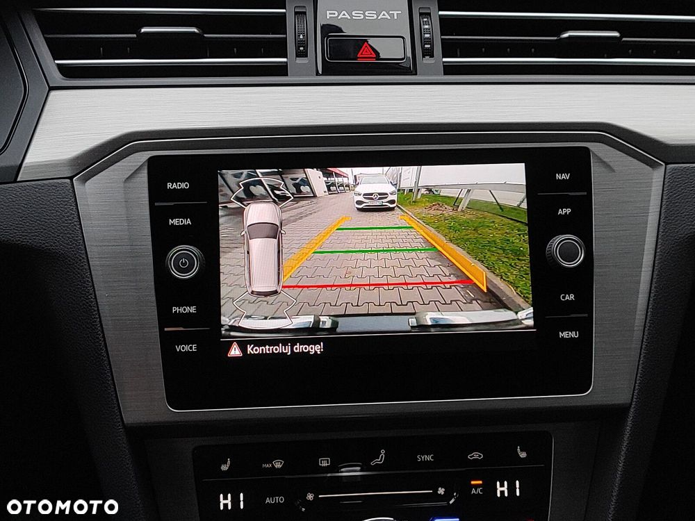 Volkswagen Passat Variant 2.0 TDI EVO Business DSG - 35