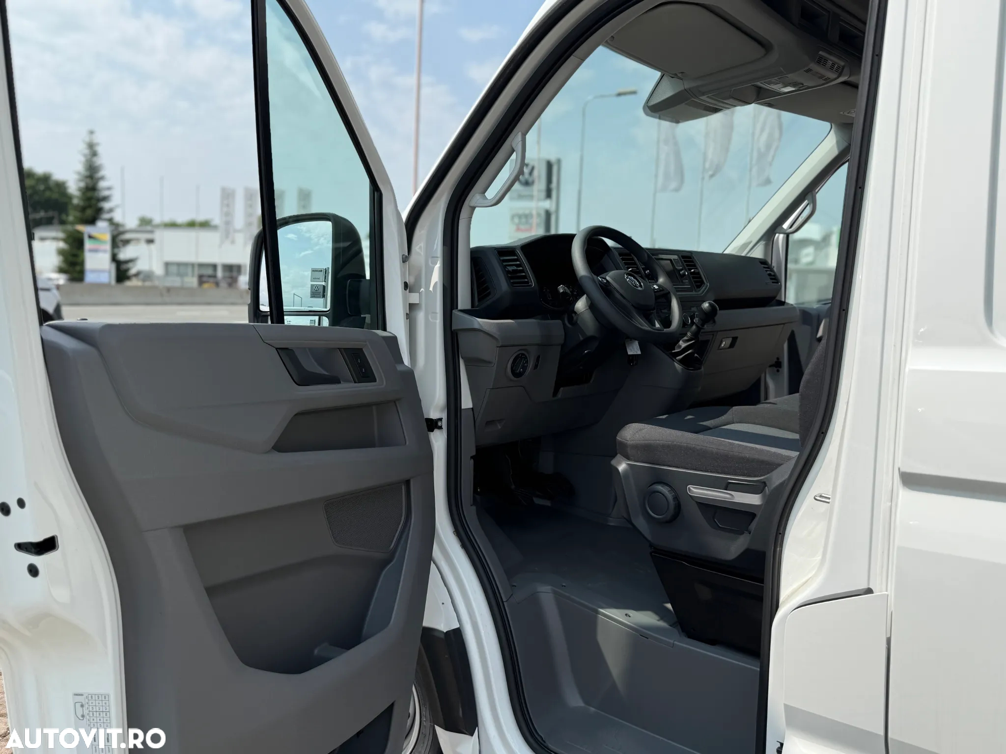 Volkswagen Crafter - 17