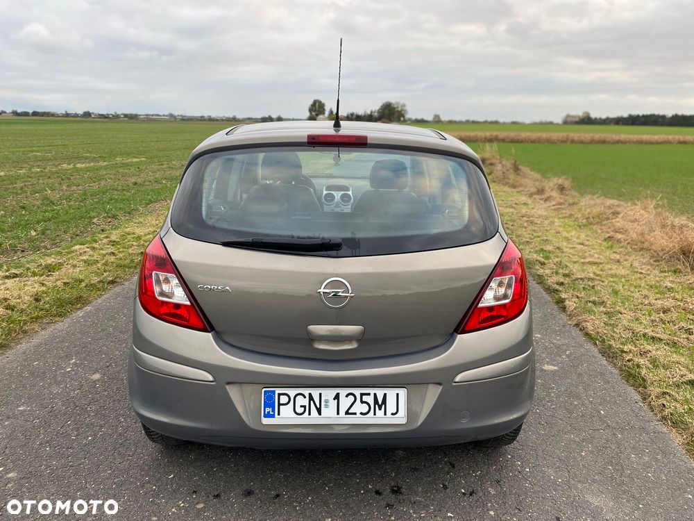Opel Corsa 1.2 16V 111 - 6