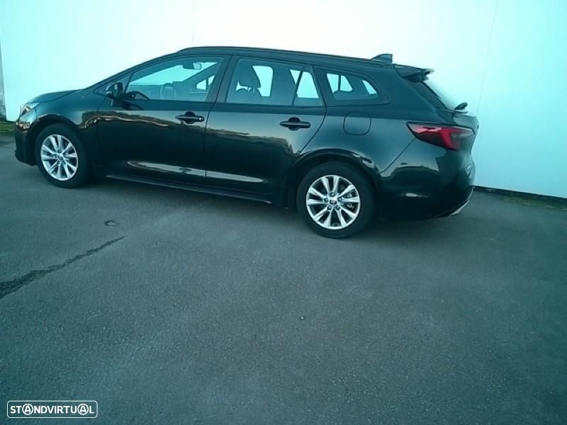 Toyota Corolla Touring Sports 1.8 Hybrid Comfort - 4