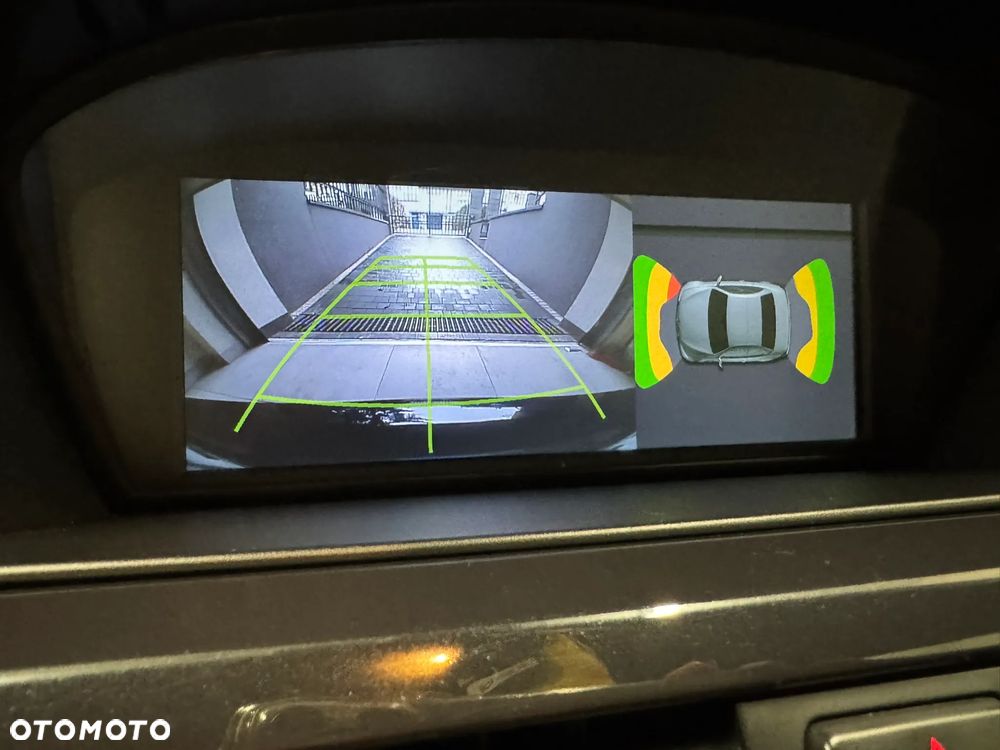 BMW Seria 3 320d - 15