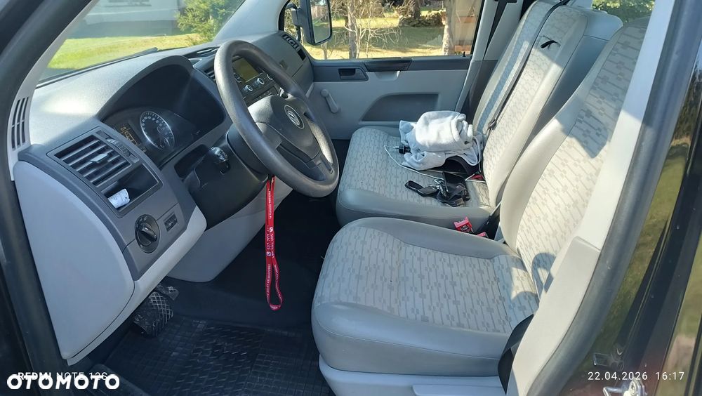 Volkswagen T5 - 16