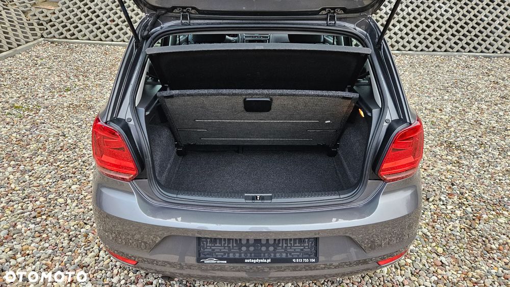 Volkswagen Polo 1.4 TDI (Blue Motion Technology) Comfortline - 22