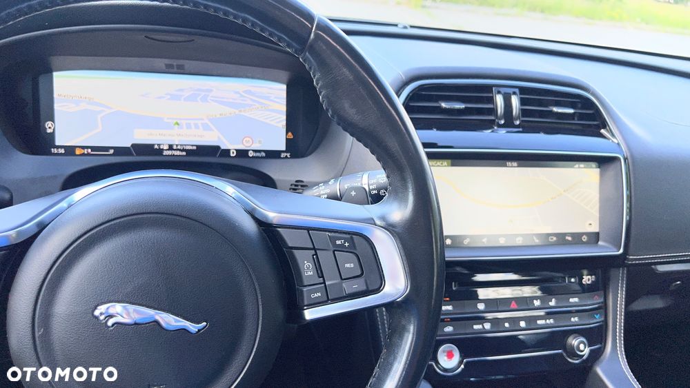 Jaguar F-Pace 2.0 i4D RWD R-Sport - 6