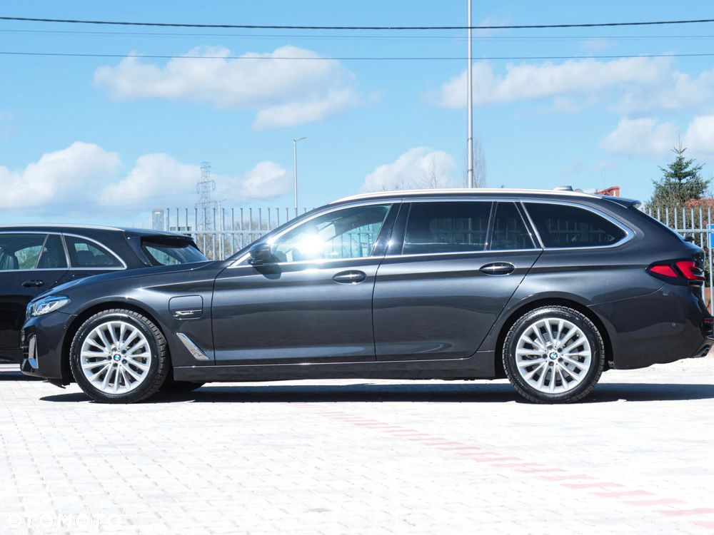 BMW Seria 5 530e xDrive Luxury Line - 5