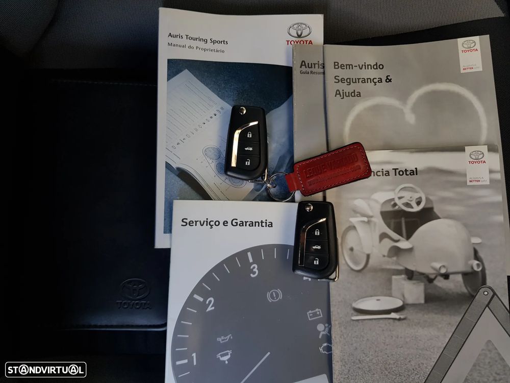 Toyota Auris Touring Sports 1.4 D-4D Comfort+Pack Sport - 25