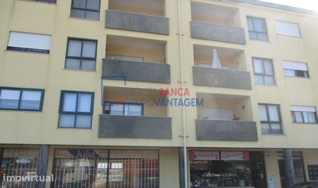 APARTAMENTO T3 - PENAFIEL - Grande imagem: 2/18