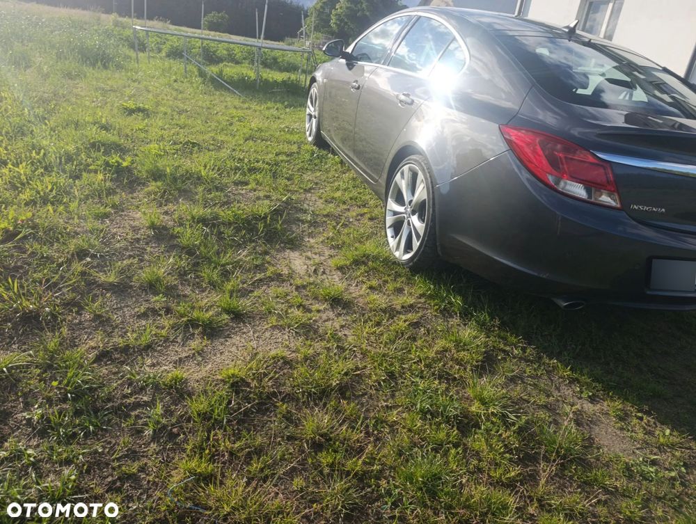 Opel Insignia 2.0 Turbo Cosmo - 2