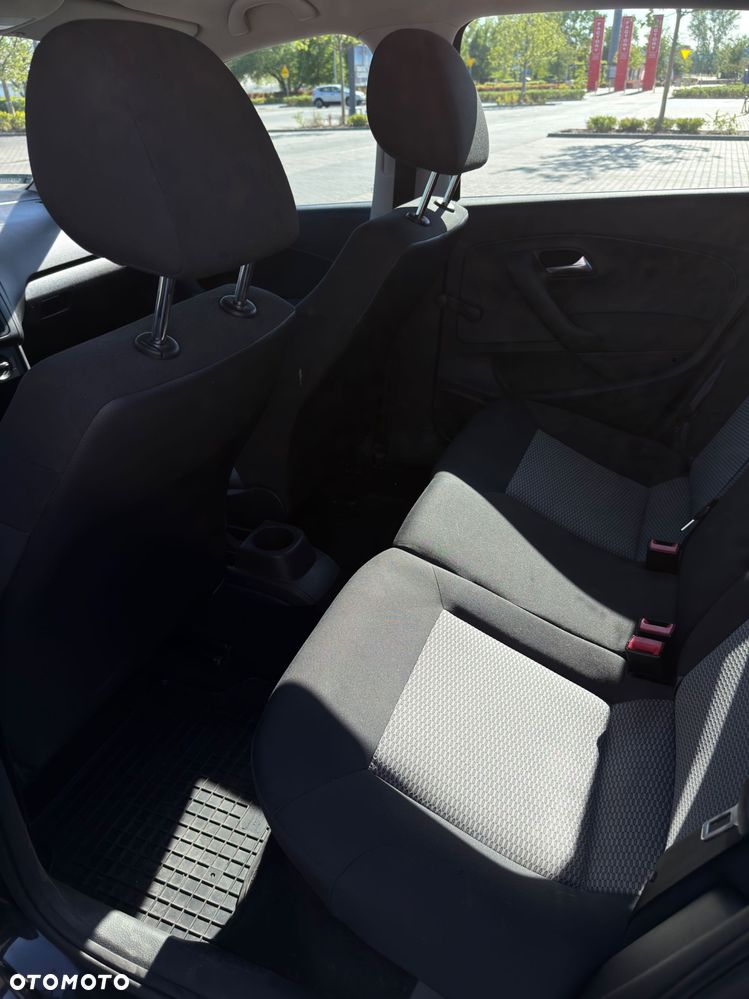 Volkswagen Polo - 7