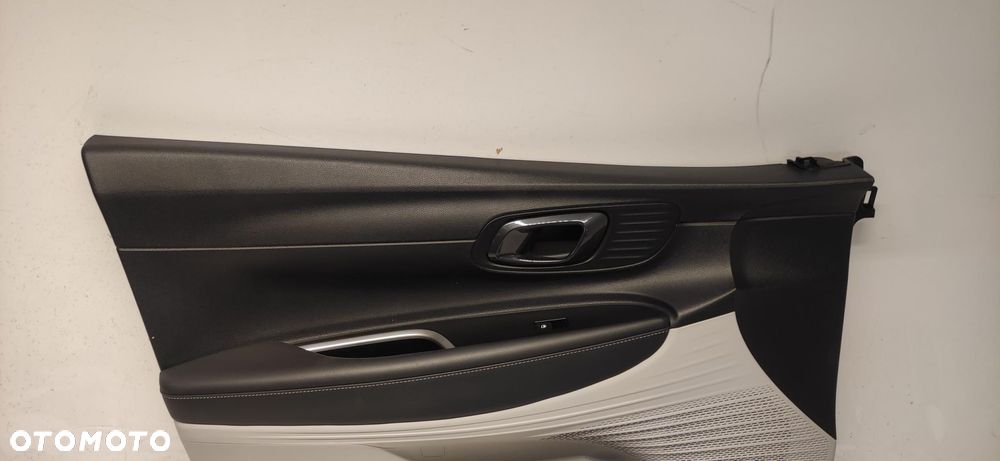 HYUNDAI I20 III BOCZEK TAPICERKA DRZWI LEWY LEWA PRZÓD PRZEDNIA BOSE 21- - 2