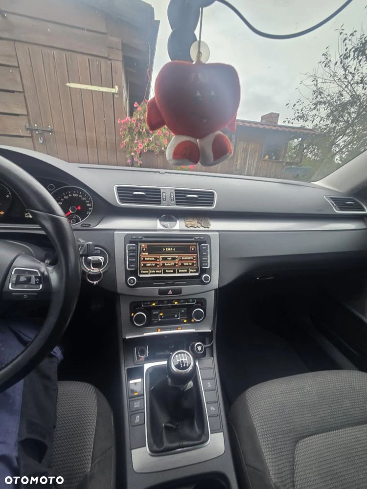 Volkswagen Passat Variant 2.0 TDI 4Motion BlueMotion Technol Comfortline - 13