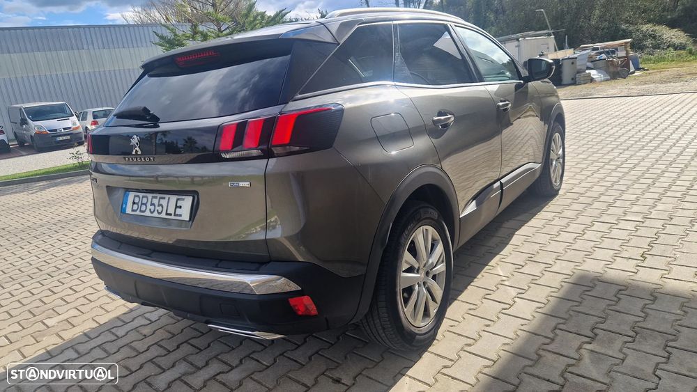 Peugeot 3008 PureTech 130 Stop & Start GPF Allure - 13