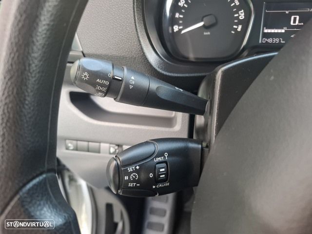 Peugeot 1.5 BlueHDi L2H1 - 12