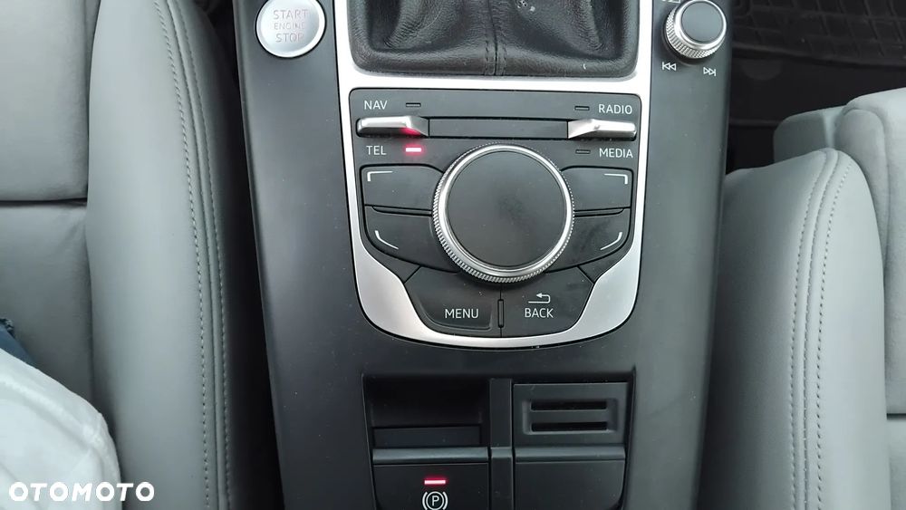 Audi A3 Sportback 1.6 TDI DPF Ambition - 20