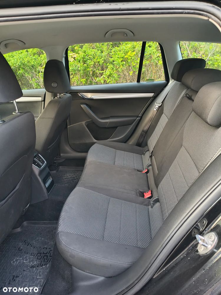 Skoda Octavia 2.0 TDI Ambition - 13