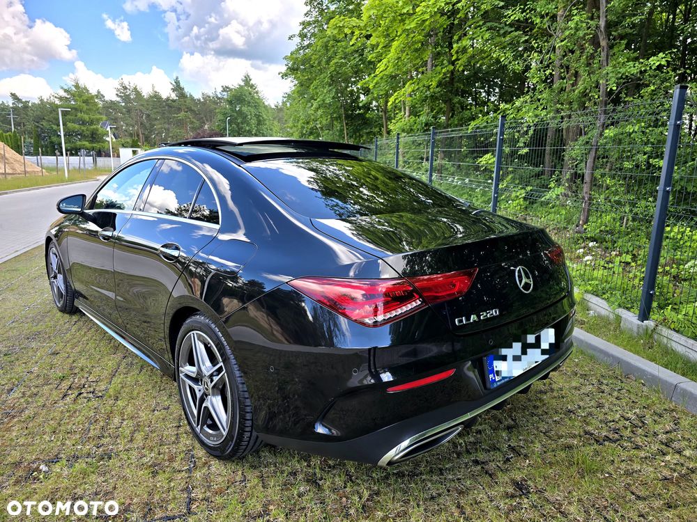Mercedes-Benz CLA 220 AMG Line 7G-DCT - 4