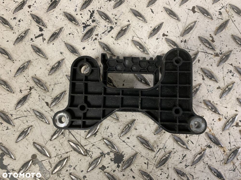 ORYGINALNE MOCOWANIE UCHWYT RADARU VW CADDY 2K5 2K5907704 - 3
