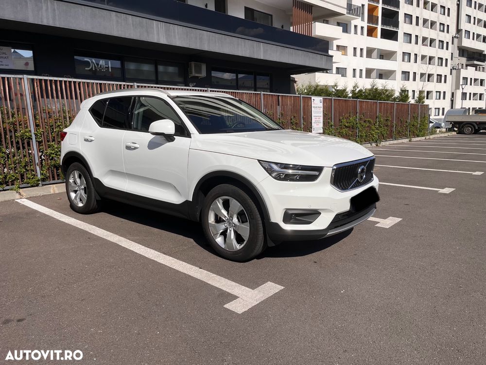 Volvo XC 40 T4 Momentum Pro - 4