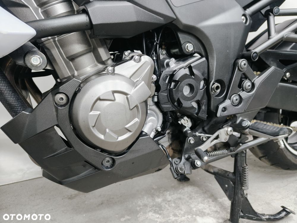Kawasaki Versys 1000 - 24