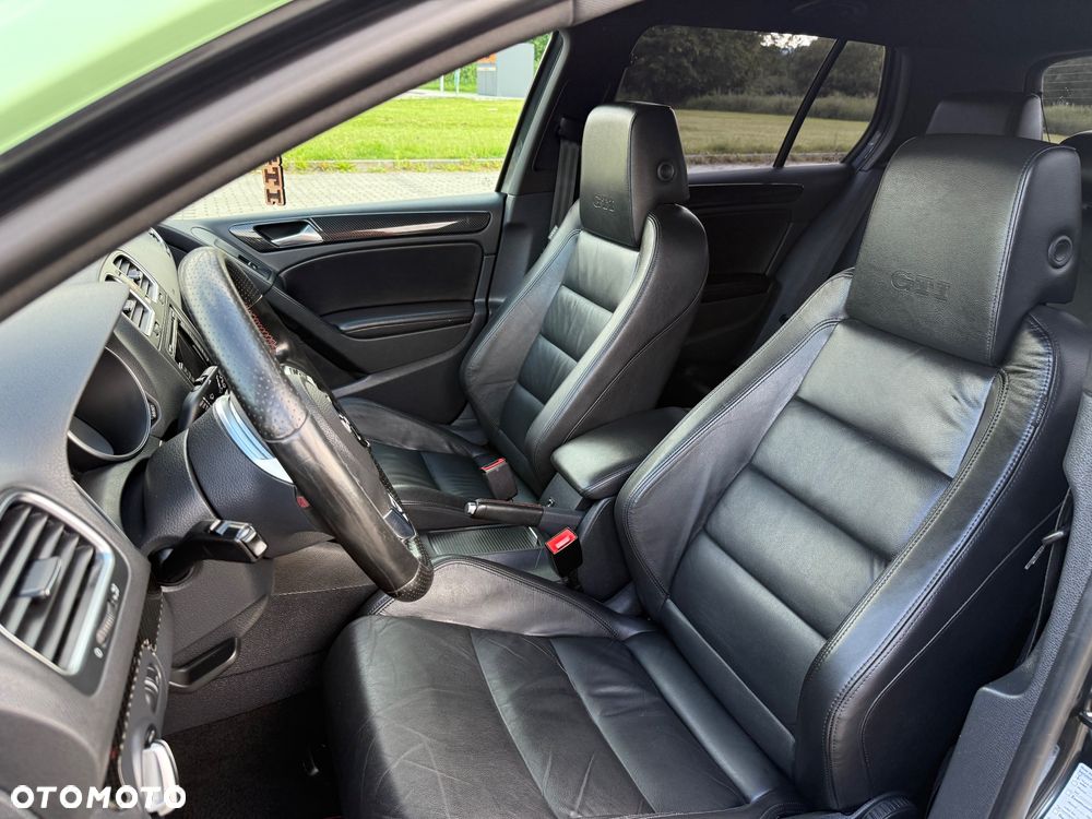 Volkswagen Golf 2.0 GTI - 15