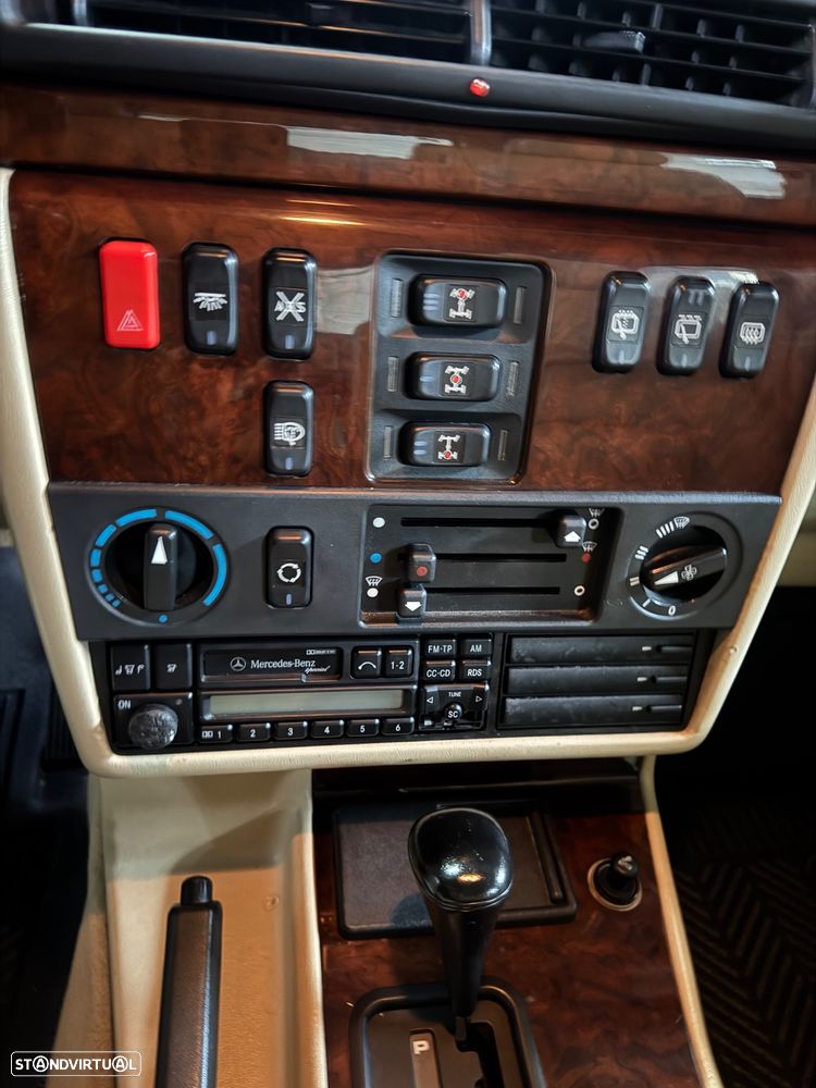 Mercedes-Benz G 350 - 12