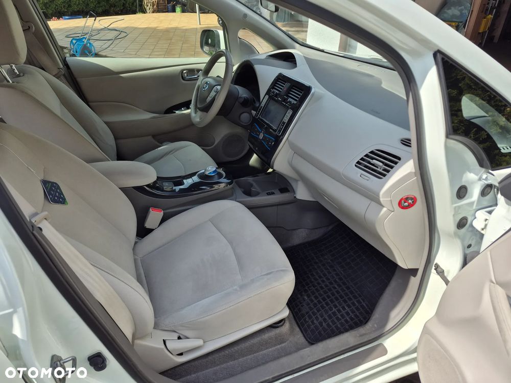 Nissan Leaf 24 kWh (mit Batterie) Tekna - 9