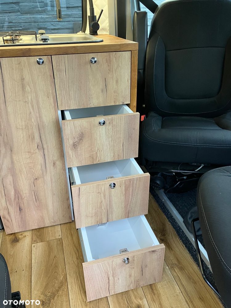 Renault Trafic - 28