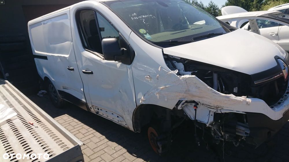Renault Trafic - 8
