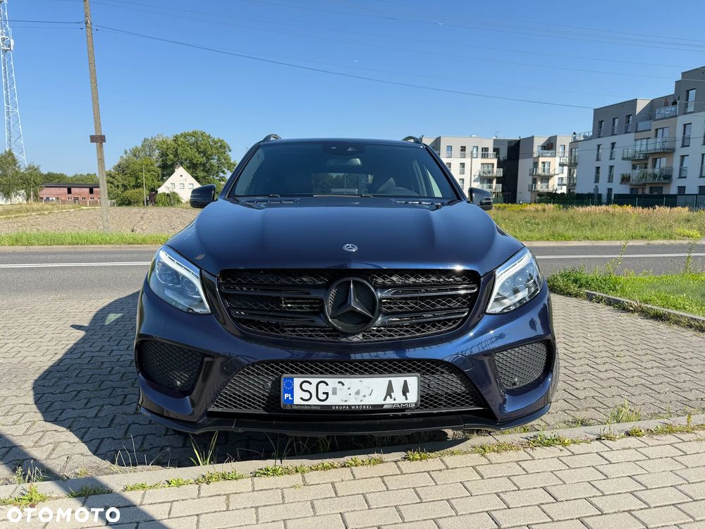 Mercedes-Benz GLE 350 d 4-Matic - 12