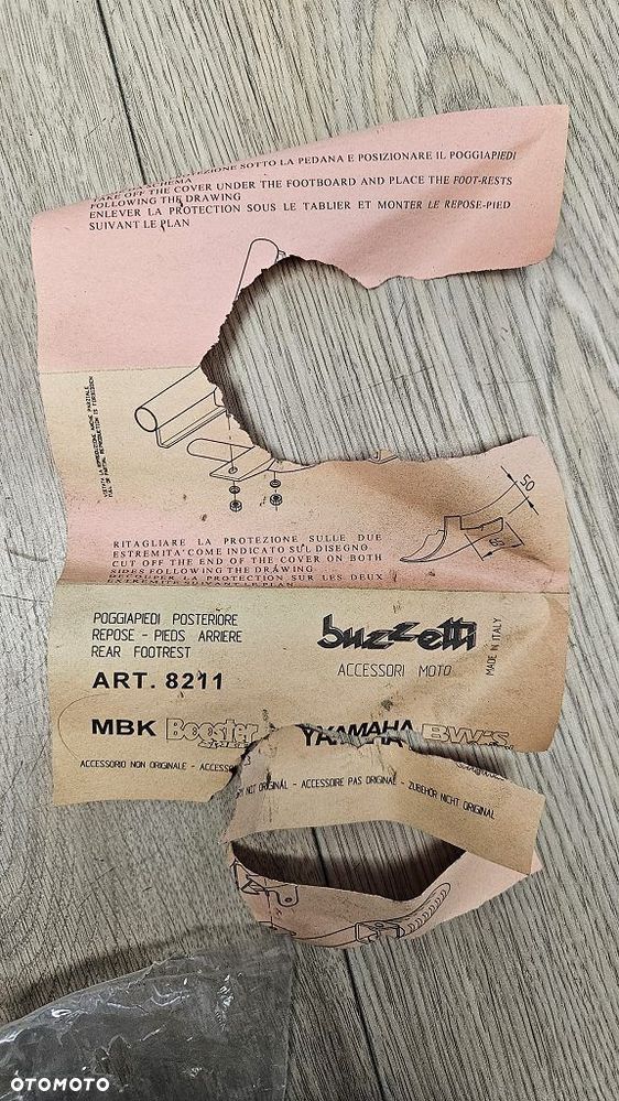 Podnóżki Pasażera Spacerówki MBK Booster / Yamaha BW's Buzzetti ART. 8211 - 13