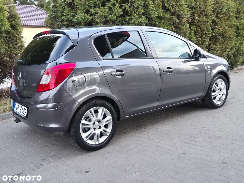 Opel Corsa 1.4 16V Satellite - 14