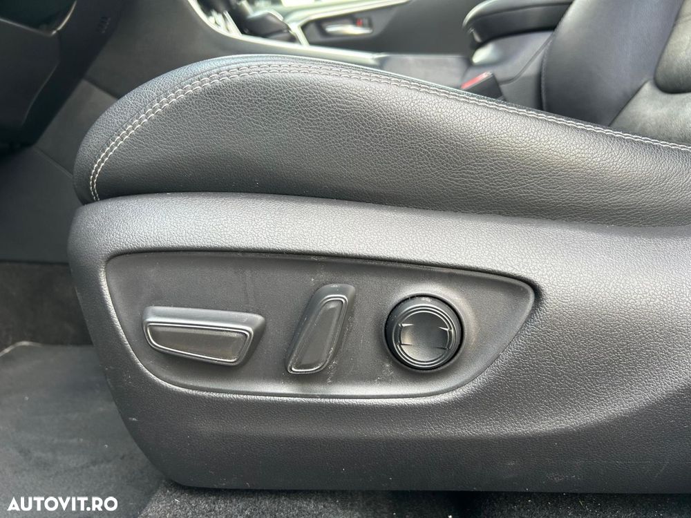 Toyota RAV4 2.5 Hybrid VVT-iE 4x4 Luxury - 18