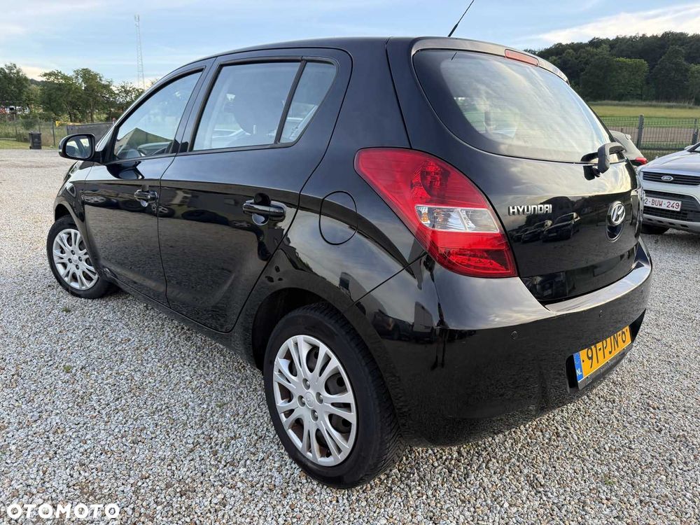 Hyundai i20 - 3