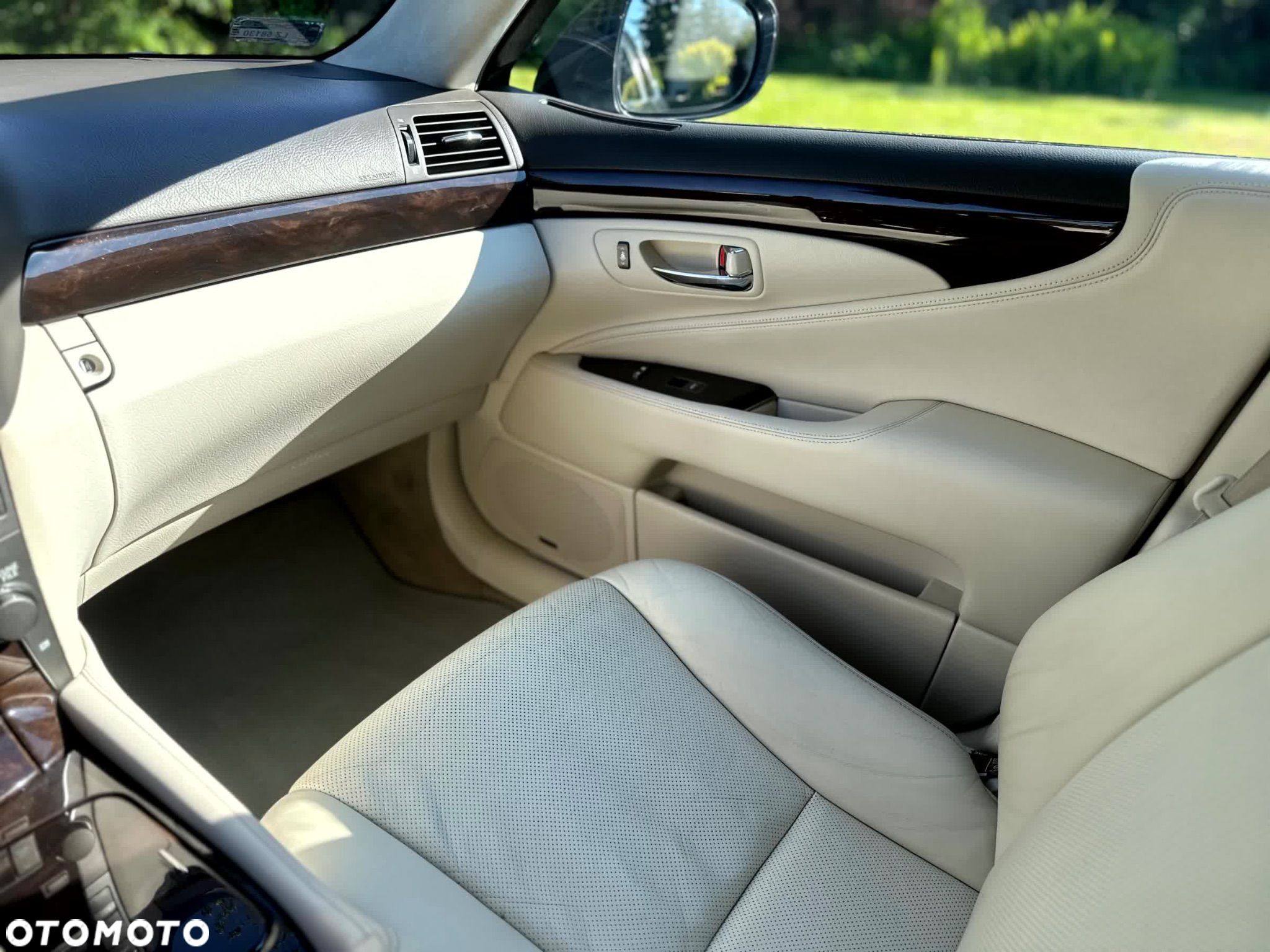 Lexus LS 460 Prestige - 19
